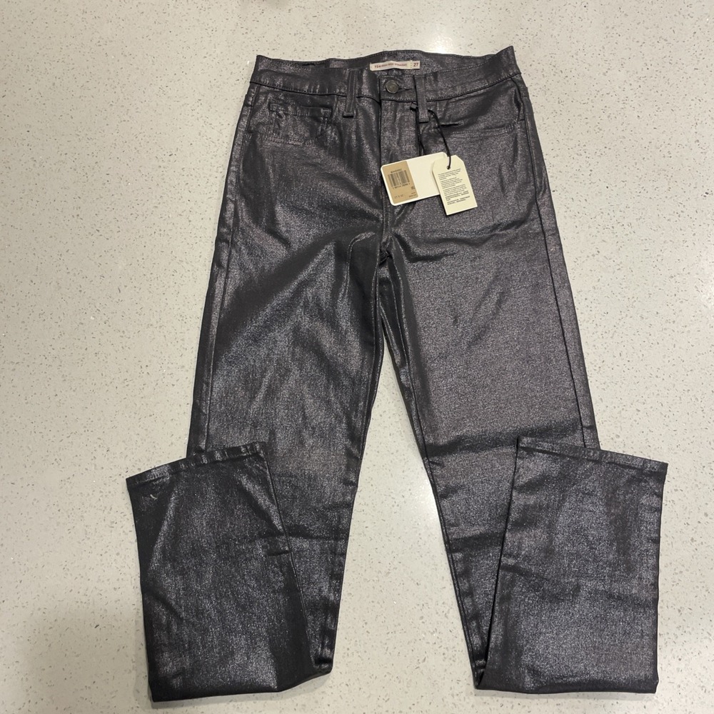 NWT Levi's high rise straight jeans shine till dawn size 27/32